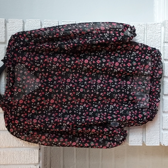 Route 66 Mid-Sleeve Floral Blouse - Picture 2 of 10